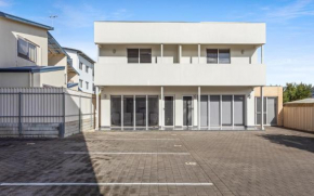 No.8 - The Block, Victor Harbor